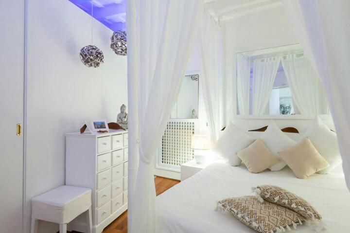 דירות רומא Navona Color Vicolo Delle Vacche מראה חיצוני תמונה